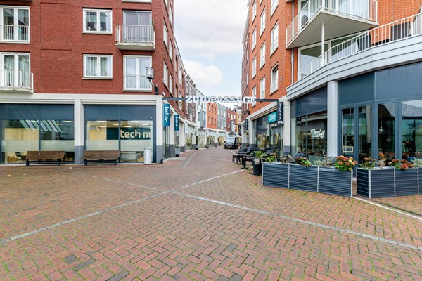 Medium property photo - Zuidpassage 33, 3201 DG Spijkenisse